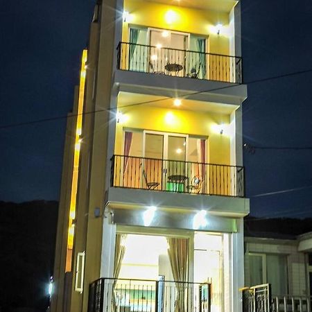 Tiffany Homestay Cape Eluanbi Exterior foto